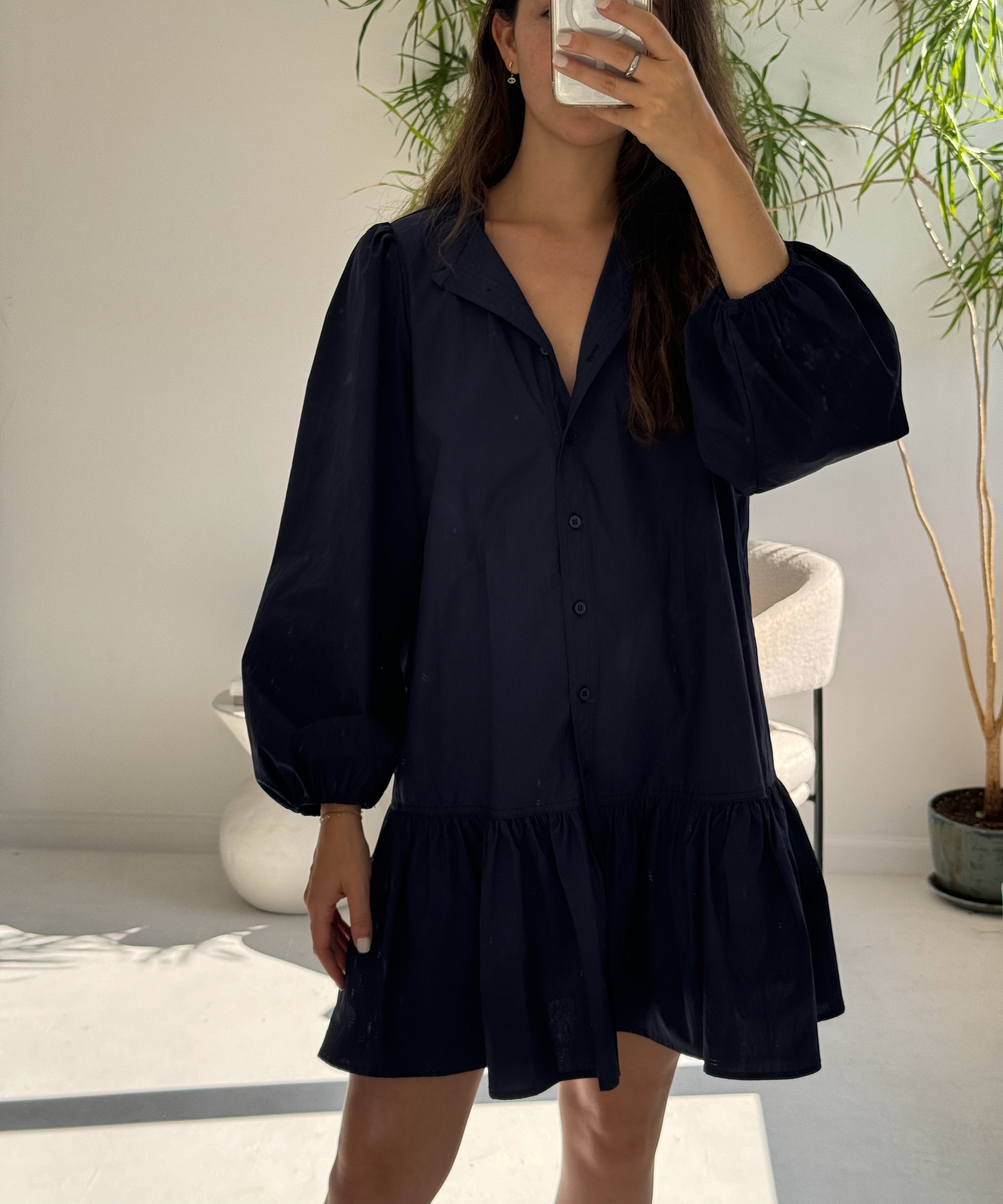 Navy blue shirt dress.Belted dress with puff sleeves.Casual chic dress.Versatile navy dress.Stylish shirt dress